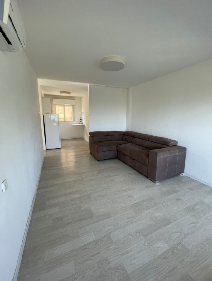 Apartment / Flat For Sale Haifa Ad1005026