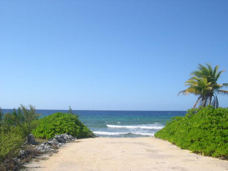 Plot of land For Sale Cayman Brac Ad678596