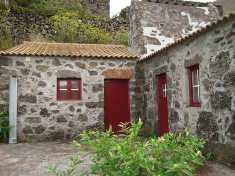 House For Sale Santa Cruz Da Graciosa Ad703120