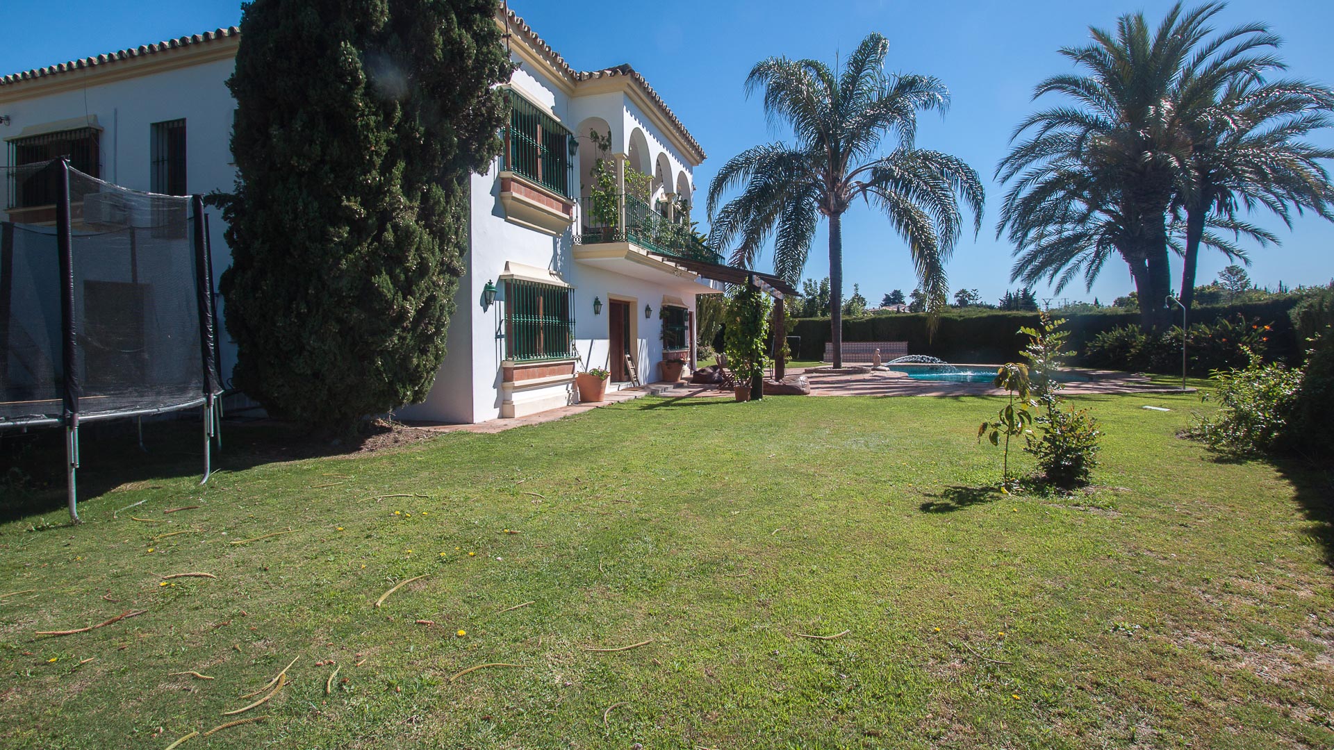 Villa For Sale Estepona Ad864150
