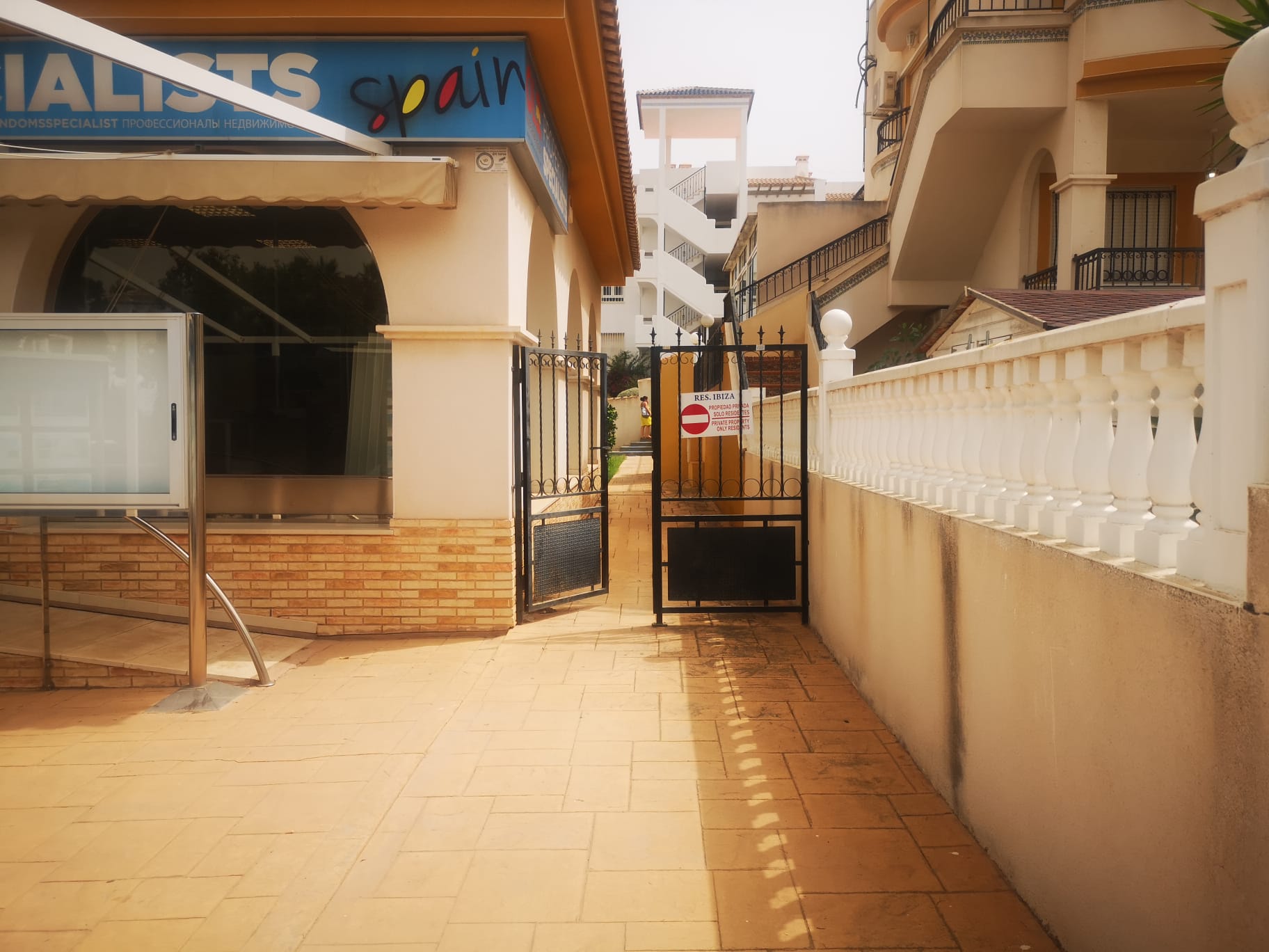 Apartment / Flat For Sale Alicante Ad923954