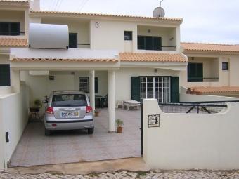 Spacious townhouse in Albufeira Algarve