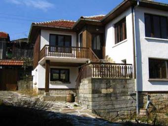 Newly built 3-bedroom house Troyan