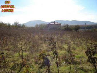 LAND-2000sqm Yambol
