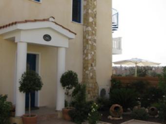 Pafos. 3 br villa with pool. Paphos