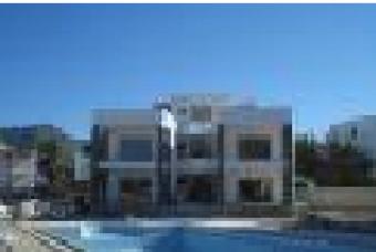 Spacious 3-bedroomed maisonette Bodrum