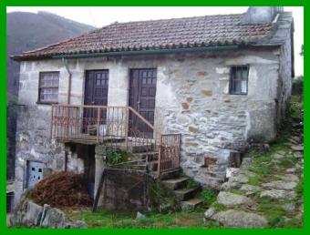 For Sale in Covelo de Paiv� Arouca