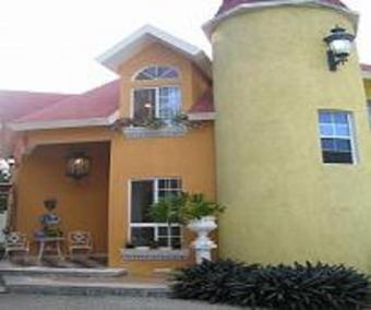 Magnificent residence in Cholul Merida