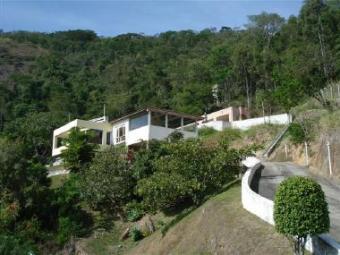 Fantastic large 800m2 mansion Niter�i, Rio De Janeiro