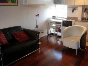 SEXY CITY STUDIO (strata titled) Sydney