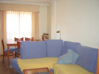 3 bed furnished apartment. Alicante