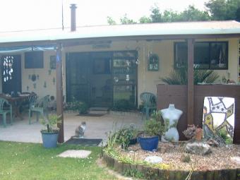 Lge 4bed +1bed flat +land 4 sale Waihi