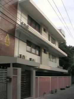 Apartment for Rent. Near UN!! Bangkok