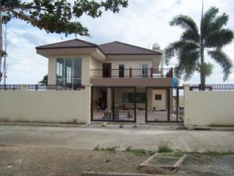 Brandnew house w/ swimming pool Lapu-lapu City