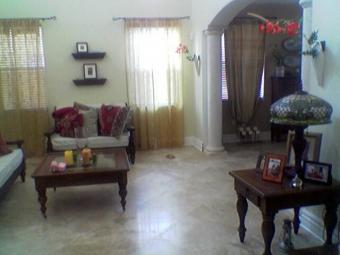 HOUSE FOR SELL Miami