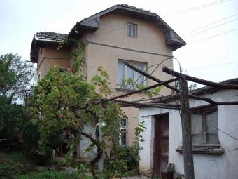 house for sale Trqvna