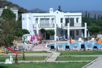 ALEXANDER HILLS Bodrum