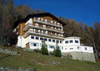 APARTMENT BUILDING Ravoire