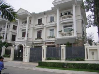Beautiful villa in Ciputra for r Hanoi