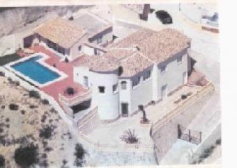 SPACIOUS MEDITERRANEAN VILLA Calpe