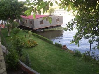 Floating House in Cairo for Sale Giza