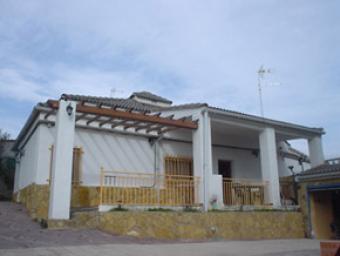 Chalet in Chiva V3080 Valencia