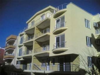 3 bedroom apartment Altinkum