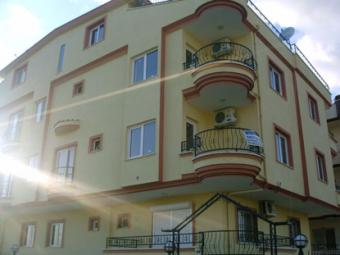 2 storeyed apt for 37,500 Altinkum