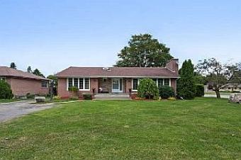 OPEN HOUSE � THIS SAT. & SUN. Orangeville