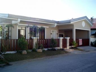 beautiful brandnew house Bf Paranaque
