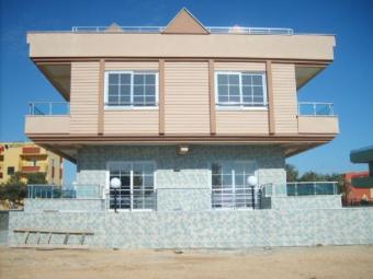 FIKRET LUX VILLA Altinkum