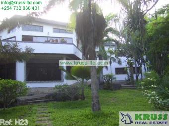 Diani 6br beach house on 1 acre Mombasa