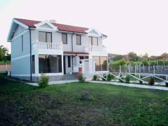 HOUSES FOR SALE NEAR SUNNY BEACH Sunny Beach