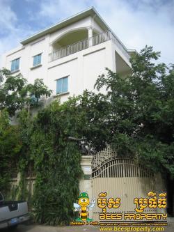 BUILDING FOR RENT, CLOSED THE RU Phnom Penh