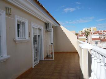 TOPFLOOR APARTMENT IN TORREVIEJA Alicante