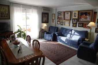 lovely duplex penthouse Marbella