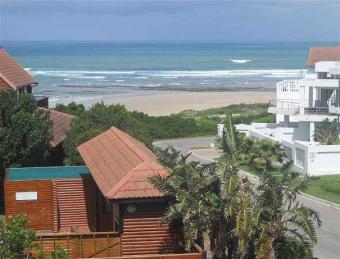 R2600000 perfect holiday home Jeffreys Bay