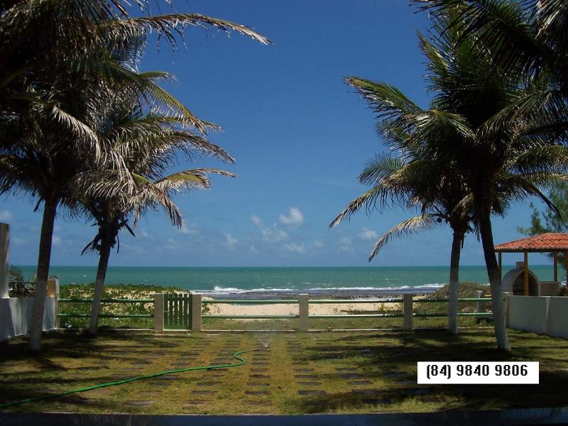 BEACHFRONT HOUSE FOR SALE Natal