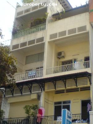 APARTMENT ALONG THE RIVERSIDE RE Phnom Penh