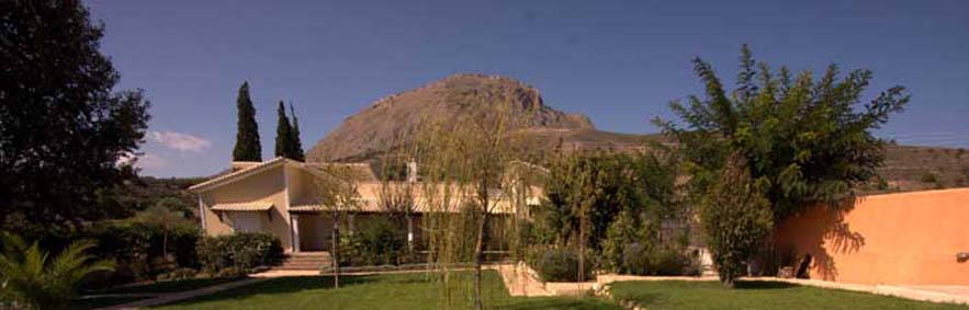 Remote Pool Villa for Rent North Peloponesse