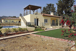 �89,950 RESALE VILLA WITH POOL! Karsiyaka