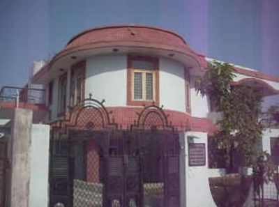 450 Sqmt House Greater Noida, U.p.