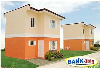 Colleen house- w/ a linear park Imus