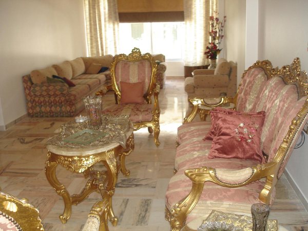 VERY LOVELY APPARTEMENT FOR RENT Beirut
