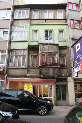 the urgent need İstanbul