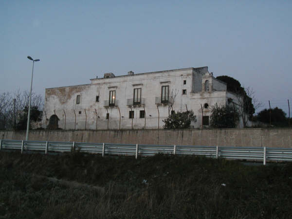 ITALY, PUGLIA TARANTO FARMHOUSE Taranto