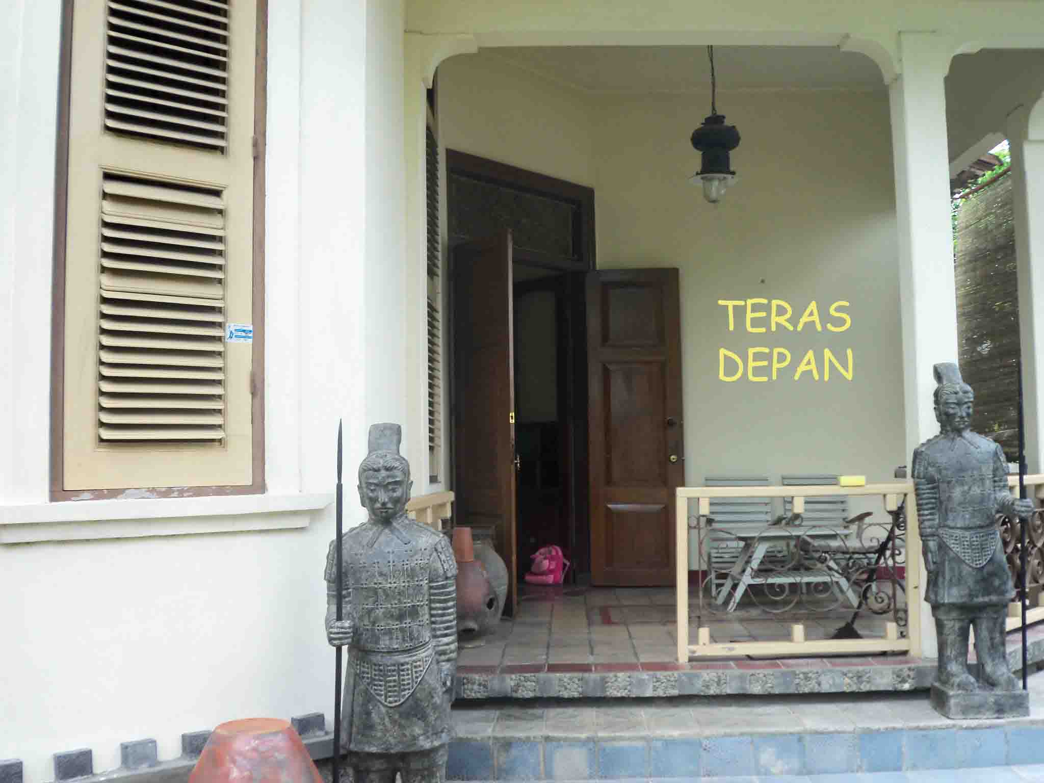FOR RENT HOUSE  ETNIK IN EAST JO Yogyakarta