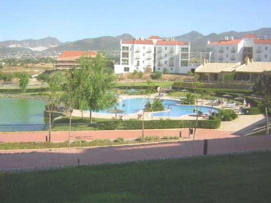 Beautiful apartment for long let Alhaurin De La Torr