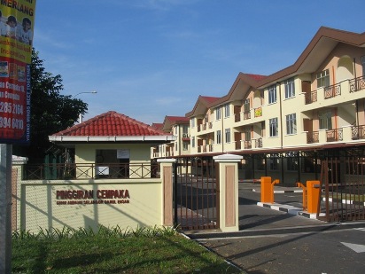 Townhouse aprt.Pinggiran Cempaka Ampang