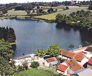 7 hectare lake   3 Gites   House Ars Les Favets  63700 Puy De D